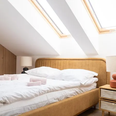 Apartment Old Town Gem Designer - Centre Location - Families - Remote Work *