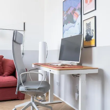 Old Town Gem Designer - Centre Location - Families - Remote Work * Gdansk